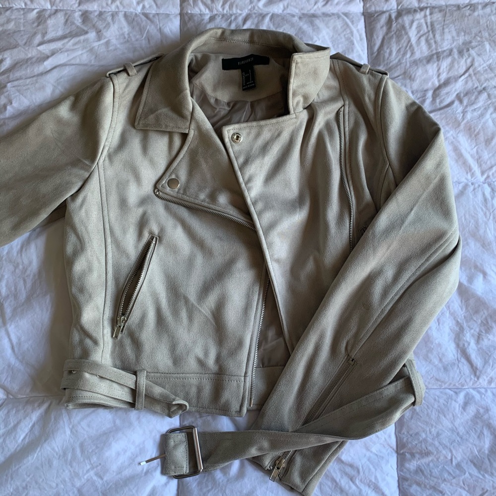 Forever 21 faux suede jacket cropped